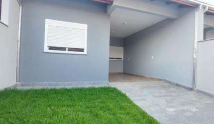 Casa para Venda em Balneário Piçarras, Itacolomi, 3 dormitórios, 1 suíte, 2 banheiros, 2 vagas