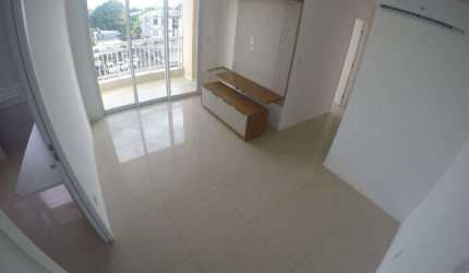 Apartamento com 2 dormitórios para alugar, por R$ 2.800/mês - Flores - Manaus/AM