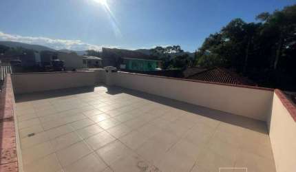 Casa de 3 dormitórios com 1 suíte em Forquilhas - São José/SC