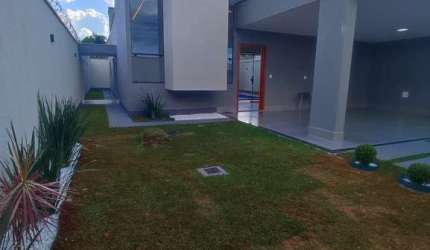 Casa com 3 quartos à venda na Rua RR 22 QD 08, 1, Residencial Ravena, Senador Canedo, 117 m2 por R$ 699.000