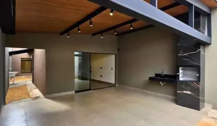 Casa 3Q com Suíte e Varanda Gourmet no Jardim Canedo III!