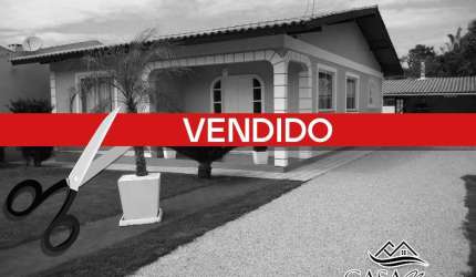 Casa com 3 quartos à venda na Servidão Cacupé, 10, Cacupé, Florianópolis por R$ 1.350.000