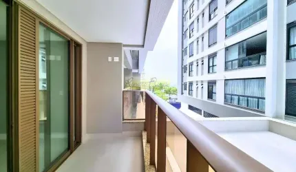 Apartamento de 3 Suites Na Praia Brava
