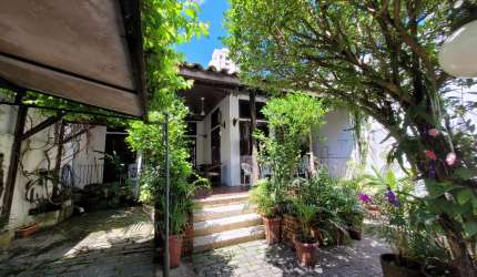 Casa Boaventura da Silva com 4/4  Umarizal