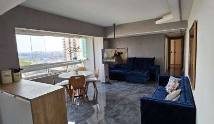 Lindo apartamento na Vila Galvão