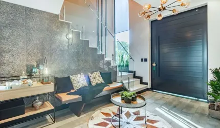 CASA COM GARDEN E PISCINA NO CONDOMÍNIO BUENAVISTA