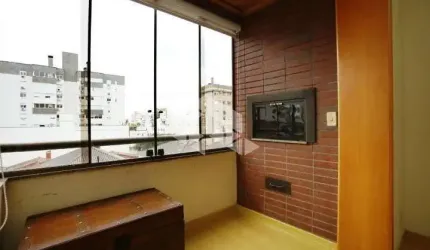 Apartamento com duas suítes e churrasqueira no Menino Deus