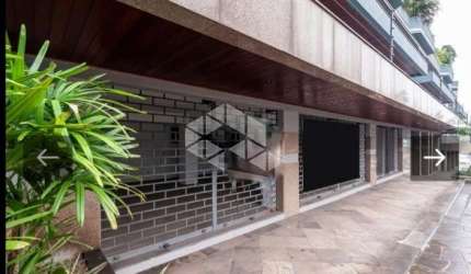 Loja frontal na Av do Forte com 623,50 m2 de área privativa