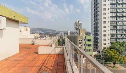 Cobertura 3 dormitórios 1 suíte 225m² 2 vagas no bairro Jardim Botânico