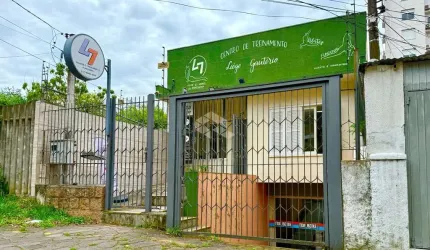 CASA COMERCIAL NO PETRÓPOLIS