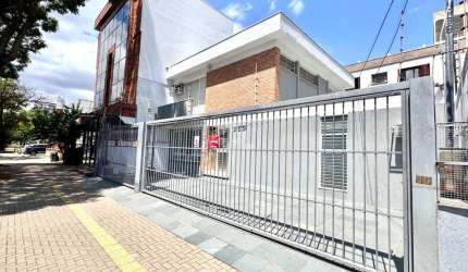 Casa com 287m², para comércio ou residência