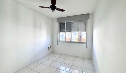 Apartamento com três quartos no Cristal