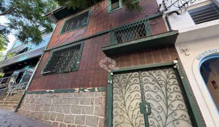 CASA EM FRENTE AO MOINHOS SHOPPING