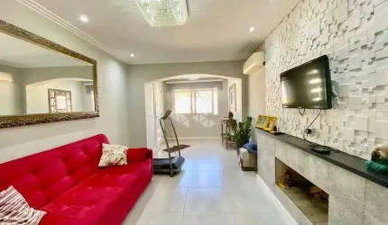 CASA TÉRREA DE 2 DORMITÓRIOS A VENDA EM PORTO ALEGRE NO BAIRRO SANTA MARIA GORETTI