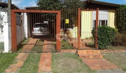 CASA 3 QUARTOS, SALA, COZINHA,  EDÍCULA E VAGA