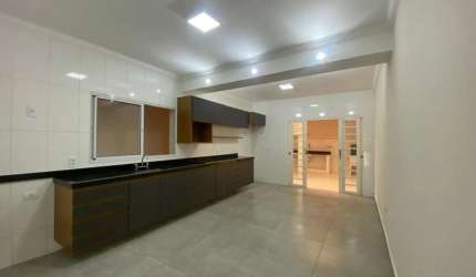 Casa para Venda em Itu, Vila Fragnani, 3 dormitórios, 1 suíte, 2 banheiros, 2 vagas