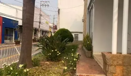 Casa para Venda em Itu, Centro, 3 dormitórios, 1 suíte, 1 banheiro, 3 vagas