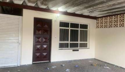 Casa para Venda em Itu, São Luiz, 2 dormitórios, 1 banheiro, 2 vagas