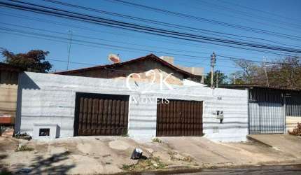 2 Casas no Lote a 200m do Passeio das Águas Shopping