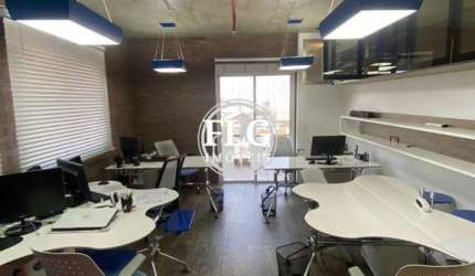 Sala comercial para alugar na Rua Almirante Brasil, 685, Mooca, São Paulo por R$ 2.600