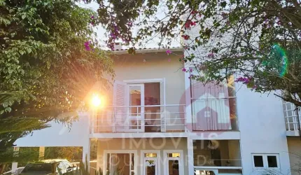Casa no condominio Aruã para locação