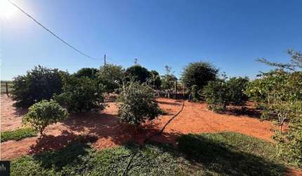 Chácara com 3 quartos a venda no bairro Taquari em Birigui.