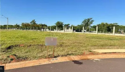 Terreno a venda em Araçatuba no condomínio Vila Madalena II 309,60 m² de área