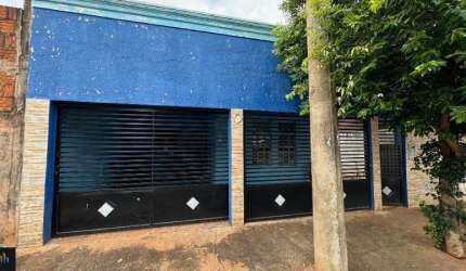 Imperdível! Casa à venda em Birigüi-SP, Bairro Birigui I. 2 quartos, 1 sala, 1 banheiro, 1 vaga de garagem. Aproveite!