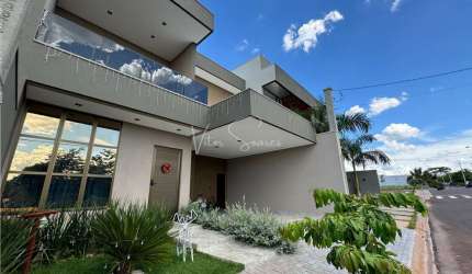 Casa á venda no Condominio Boa Vista em Birigui, Casa com 3 quartos, Sala de TV, Sala de jantar, Cozinha com armários e garagem coberta