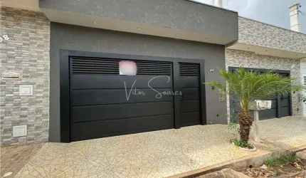Casa á venda no Eurico Caetano em Birigui: casa com 3 quartos sendo uma suíte, garagem com churrasqueira e sala de tv