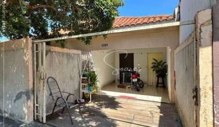 Casa á venda no São braz em Birigui: 3 Quartos sendo 1 suíte, sala de jantar, sala de tv e garagem