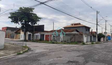 Casa com 2 dormitórios à venda, 250 m² por R$ 490.000,00 - Jardim das Bandeiras - Taubaté/SP