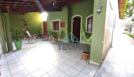 Casa com 3 dormitórios à venda, 137 m² por R$ 430.000,00 - Parque Senhor do Bonfim - Taubaté/SP