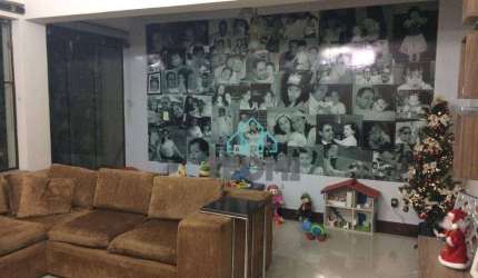 Casa com 3 dormitórios (1 suíte) à venda, 260 m² por R$ 640.000 - Independência - Taubaté/SP