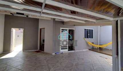 Casa com piscina, 3 dormitórios à venda, 150 m² por R$ 640.000 - Recanto dos Coqueirais - Taubaté/SP
