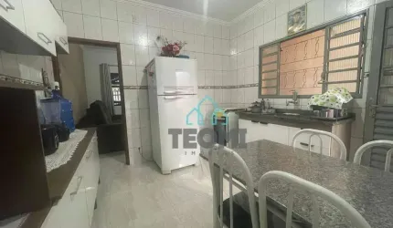 Casa com 2 dormitórios à venda, 66 m² por R$ 310.000,00 - Parque Senhor do Bonfim - Taubaté/SP