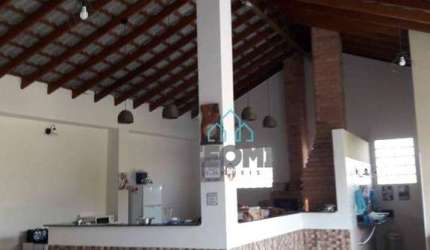 Chácara com 3 dormitórios à venda, 728 m² por R$ 550.000,00 - Barreiro - Taubaté/SP