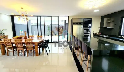 Casa com 4 dormitórios à venda, 320 m² por R$ 1.700.000,00 - Ouroville  - Taubaté/SP