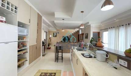 Casa com 3 dormitórios à venda, 306 m² por R$ 1.325.000,00 - Jardim Oasis - Taubaté/SP
