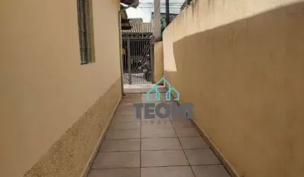 Casa com 2 dormitórios para alugar, 95 m² por R$ 1.800,00/mês - Jardim Independência - Taubaté/SP