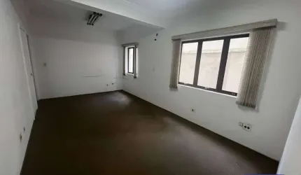 Linda casa para  venda ou locação , no Jardim América