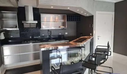 Lindo Apartamento todo reformado 100m2 2quartos 1 suíte 1 vaga em Pinheiros