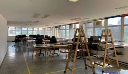Conjunto comercial à venda na Av. Brigadeiro Faria Lima 448m²