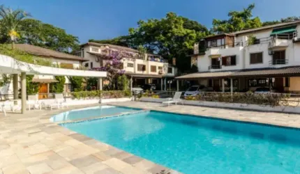 Casa a venda em condomínio fechado - Campo Belo