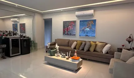 Apartamento 3/4 em rua plana na Graça