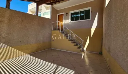 SOBRADO COM 3 SUÍTES À VENDA