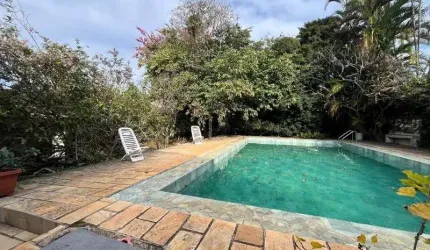 Imperdível oportunidade! Casa à venda em Atibaia-SP, Vila Giglio: 3 quartos, 1 suíte, 3 salas, 4 banheiros, 4 vagas, 259,78 m².