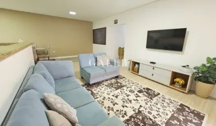 Casa ou Chácara térrea à venda em Atibaia-SP: 3 quartos, 1 suíte, 3 salas e 987m² de área!