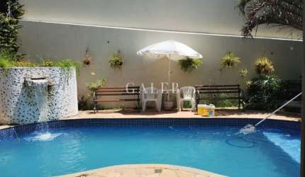 Imperdível oportunidade: Casa à venda em Atibaia-SP, bairro Nova Gardênia, 3 quartos, 3 suítes, 3 salas, 5 banheiros, 4 vagas, 387m².