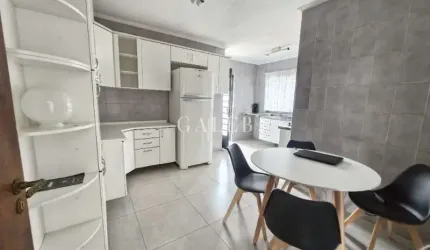 CASA AMPLA 4 QUARTOS EM BAIRRO NOBRE (2 matrículas)